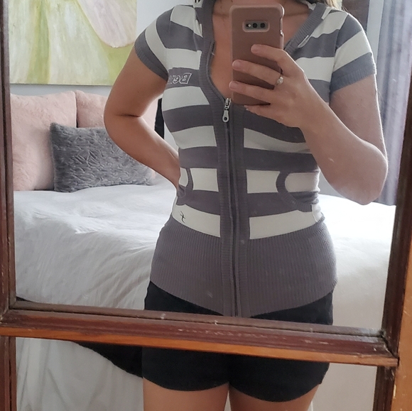 Short sleeve sweat shirt - Picture 1 of 4